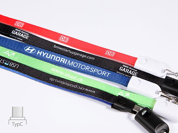 Lanyards in verschiedenen Farben mit Werbeaufdrucken für Unternehmen und USB-Anschluss Typ C. Ideal für Events und Promotions.