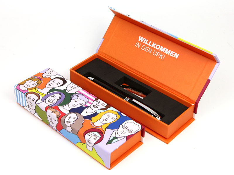 Sonderverpackung Stiftebox Kugelschreiber Verpackung Logo digitaldruck aufdruck bedruckte Klappbox orange