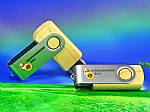 usb stick buegel metall holz hell natur werbung