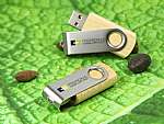 usb stick holz natur hell drehmechanismus twister wood logo