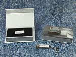 usb stick klein metall alu buegel logo duravit verpackung