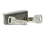 usb stick schluessel silber logo verpackung grau