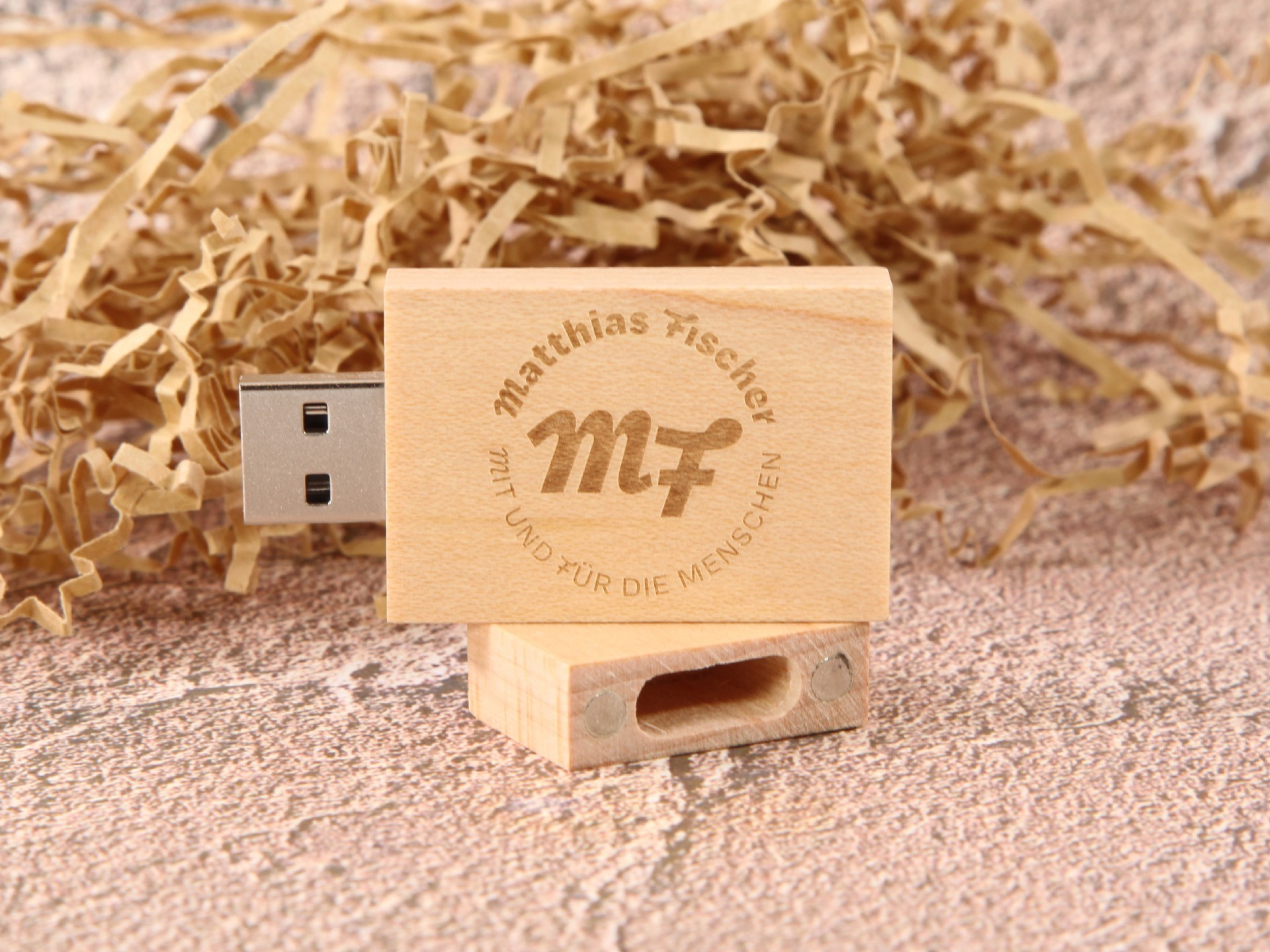 usb holz business natur hellbraun gravur logo werbung