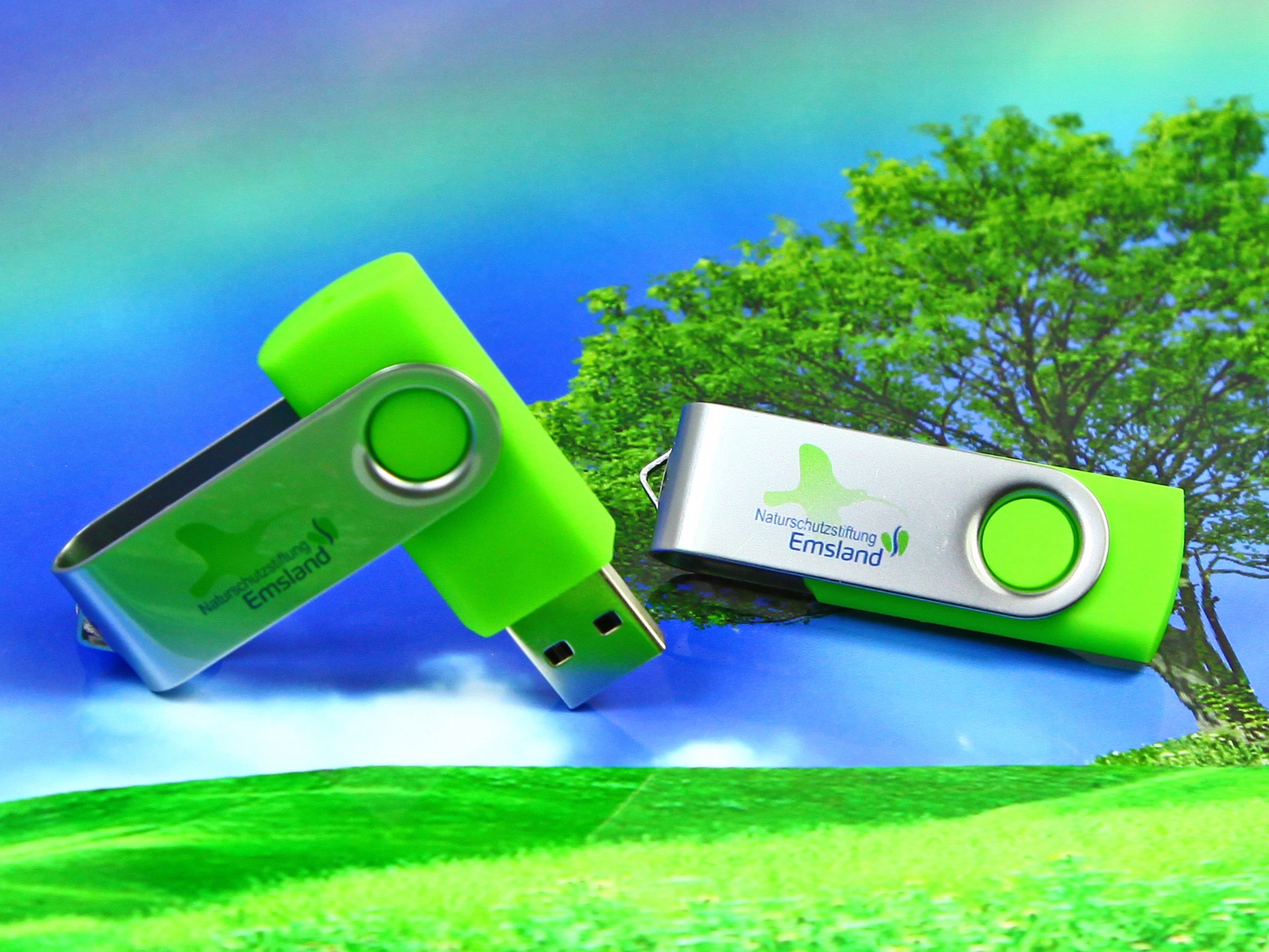 usb stick drehbar kuntstoff metallbuegel metall logo